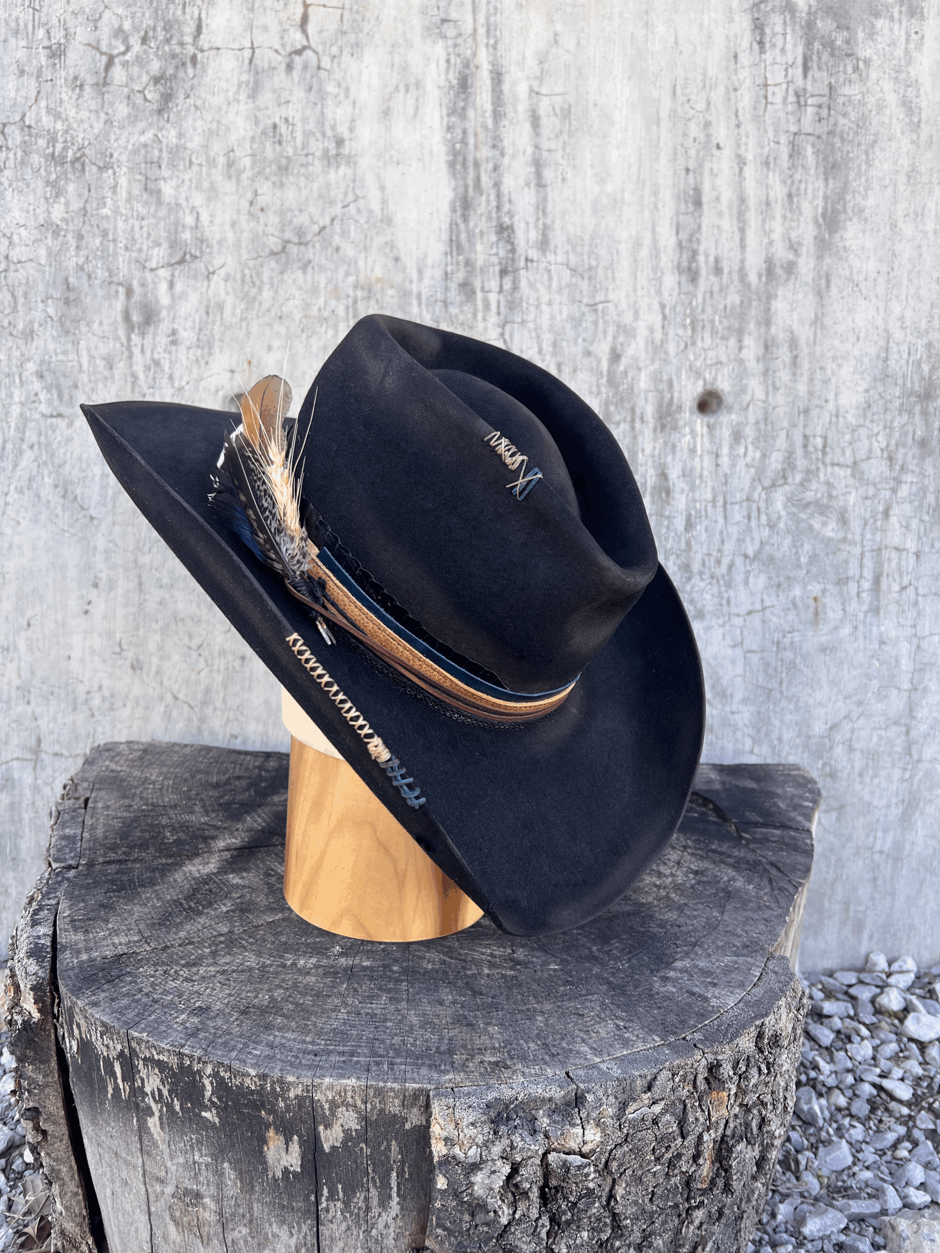 Ebony Blue Vintage Felt Cowboy Hat - Image 5