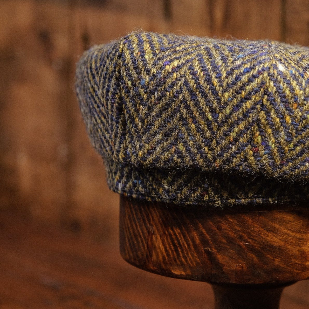 Eight Piece Navy & Green Herringbone Wool Newsboy Cap - Image 5