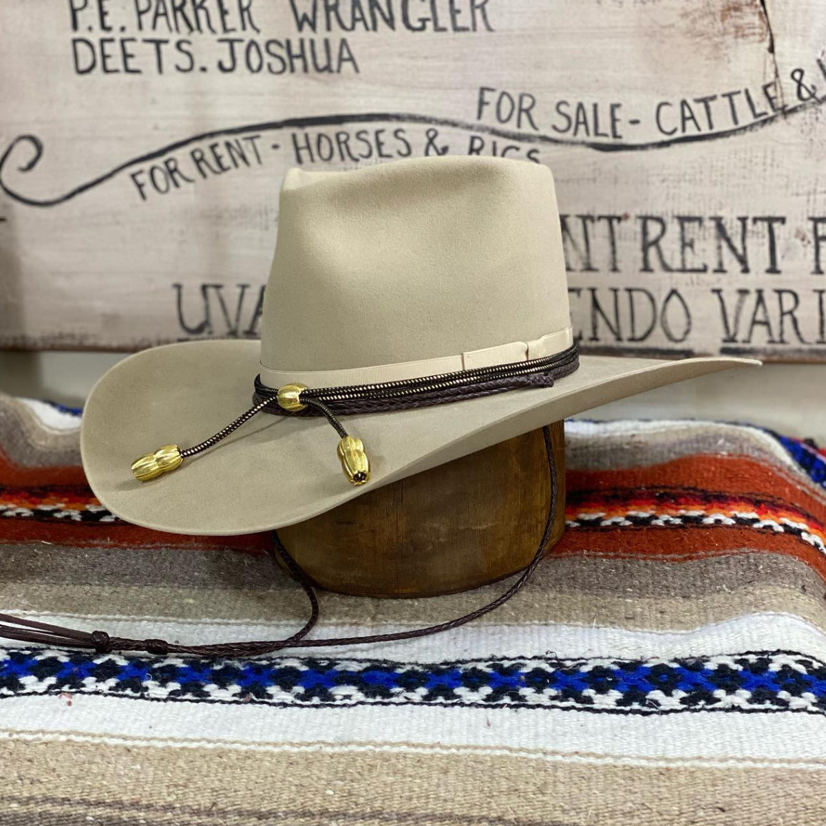 John Wayne The Cowboy Hat Replica - Image 2
