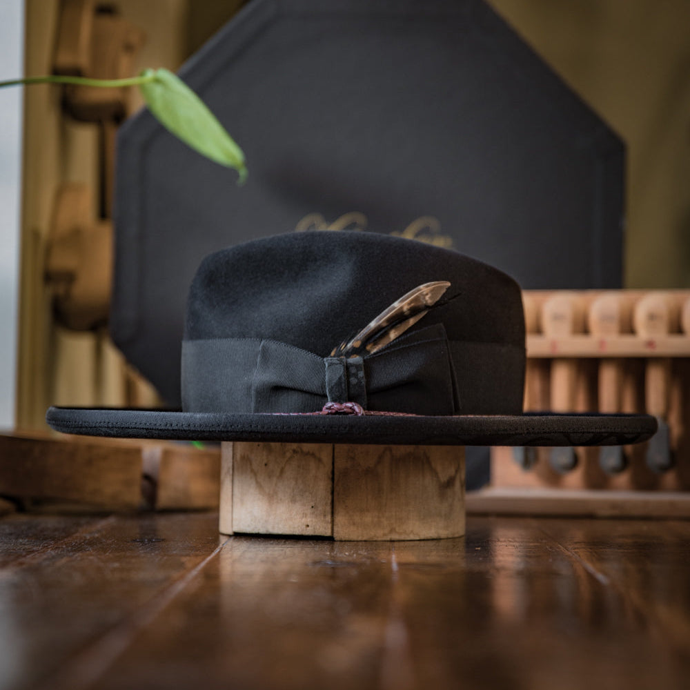 Modern Felt Hat - Image 2