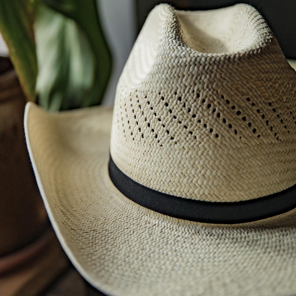 Stylish Straw Cowboy Hat - Image 4