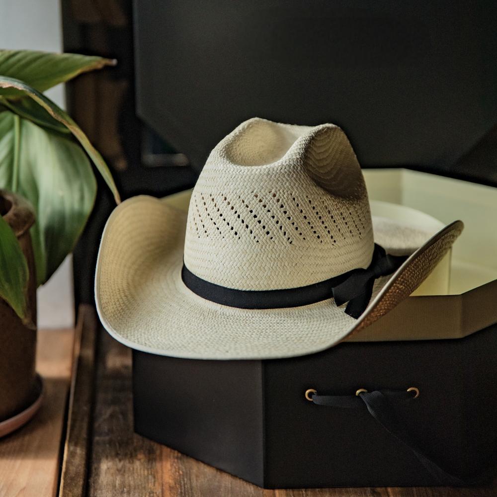 Stylish Straw Cowboy Hat - Image 2