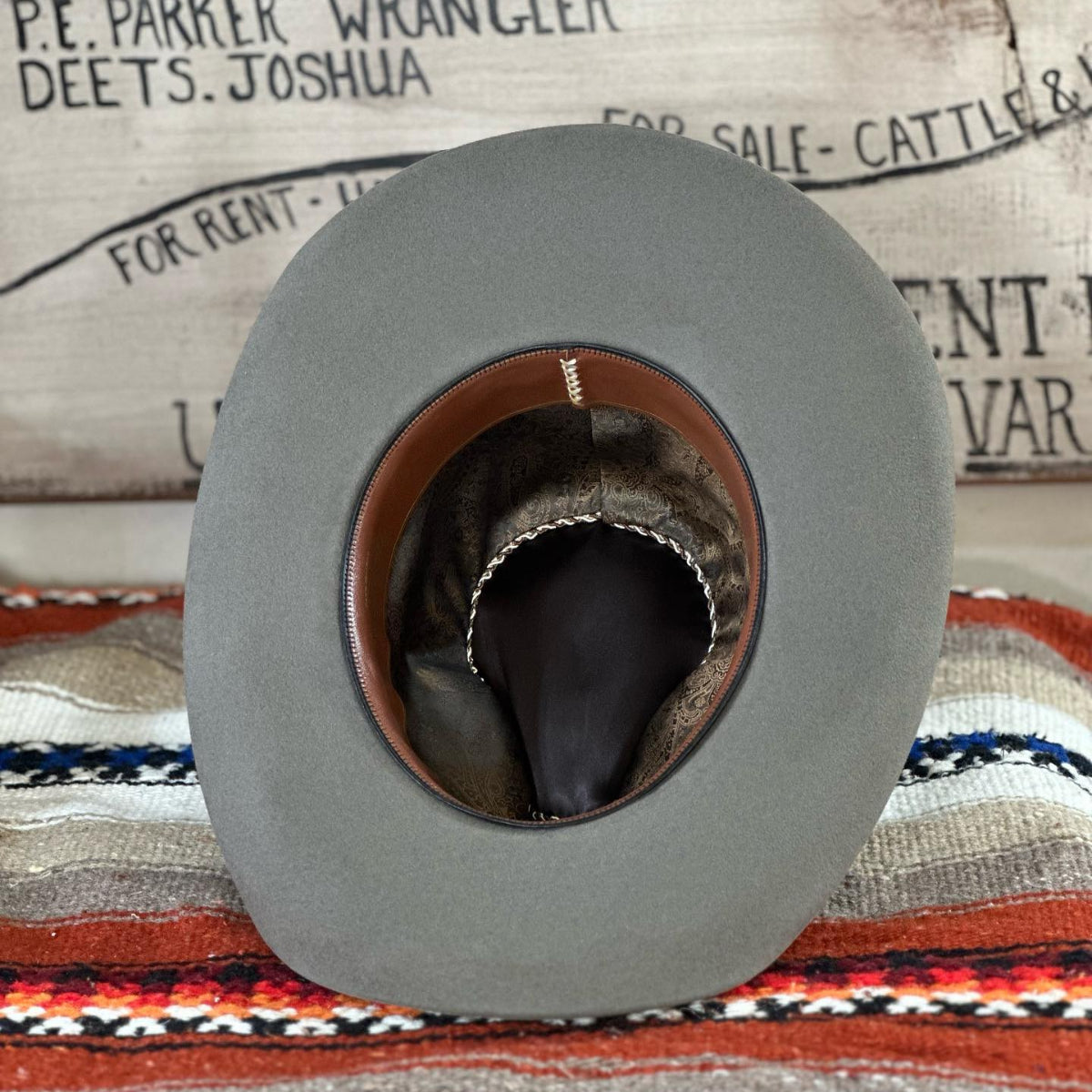 Wild West Sheriff's Felt Cowboy Hat - Image 5