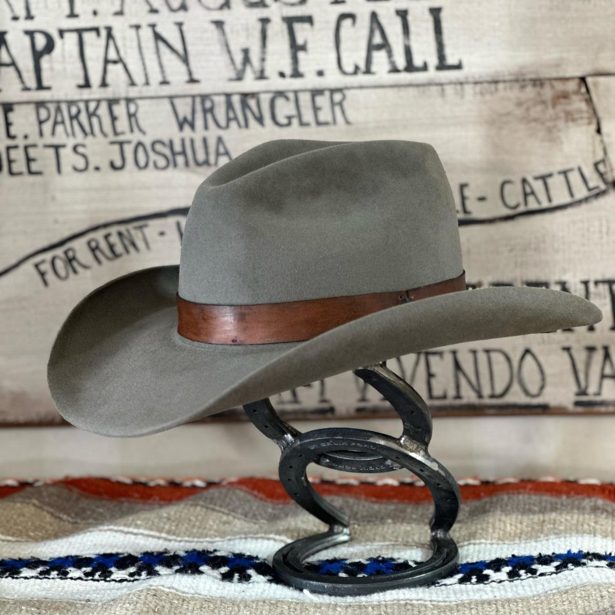 Wild West Sheriff's Felt Cowboy Hat - Image 2