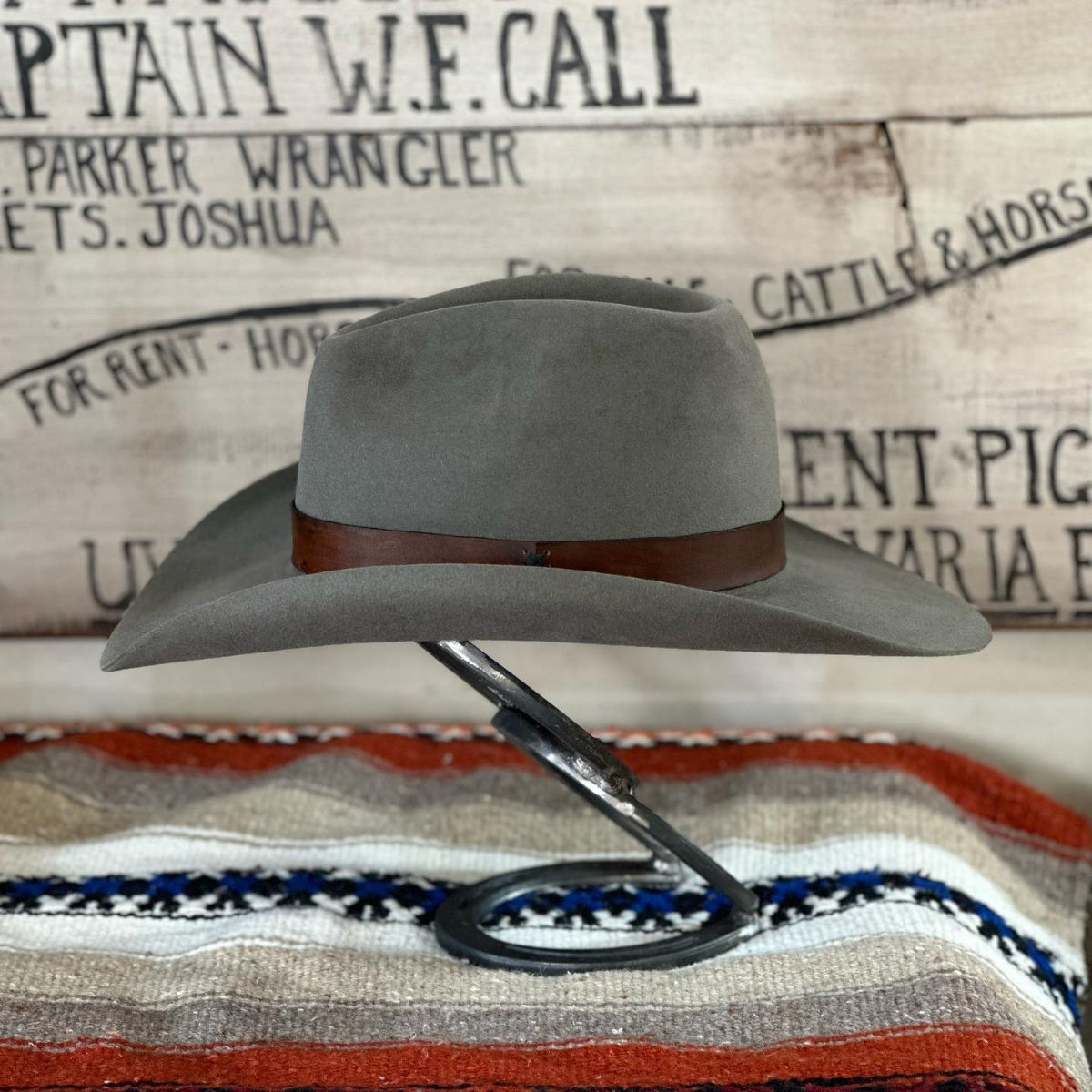 Wild West Sheriff's Felt Cowboy Hat - Image 3